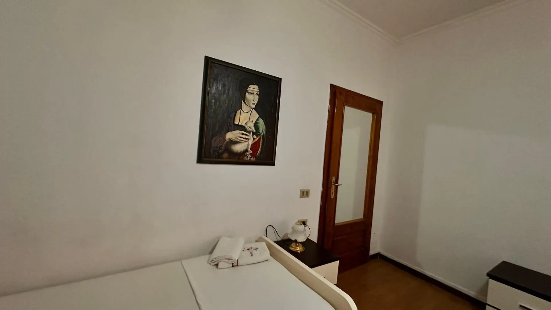 Hostel Grande House Tiran