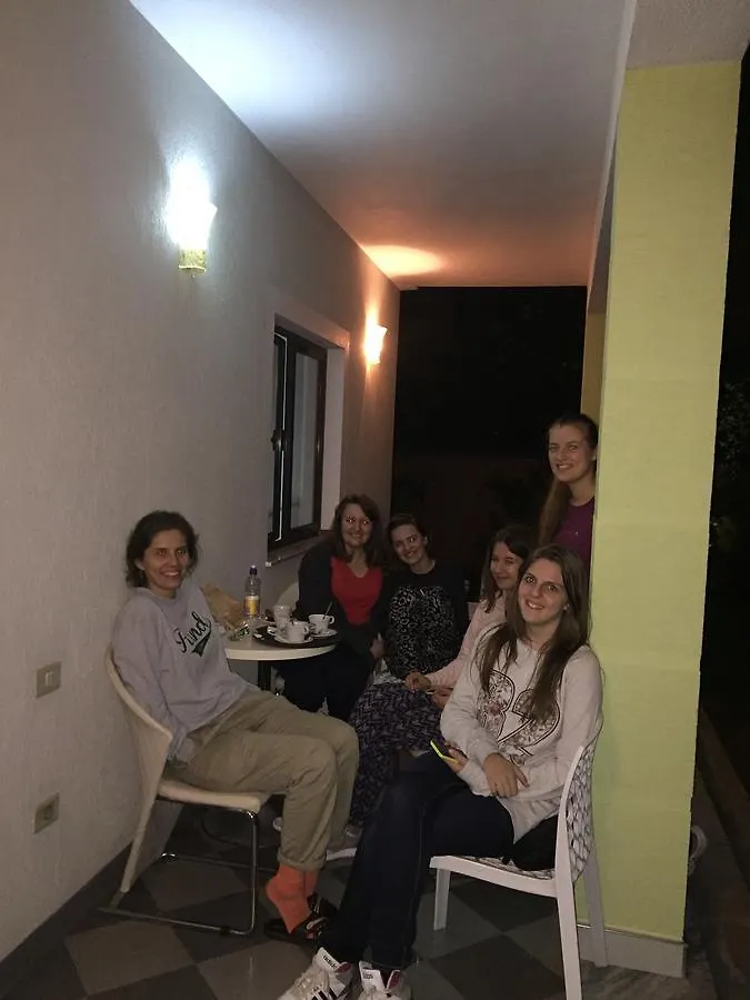 Hostel Grande House Tiran Arnavutluk