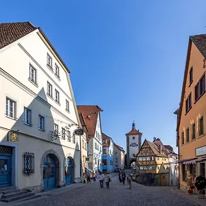 Gaestehaus Ploenlein - Goldener Hirsch Rothenburg , Rothenburg ob der Tauber Germania