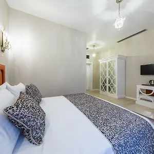 The Mansion Boutique (adults Only) Otel Bükreş