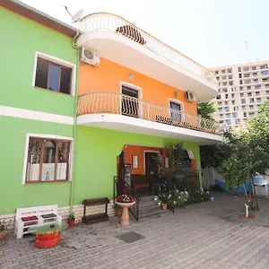 Osho , Tirana Albania