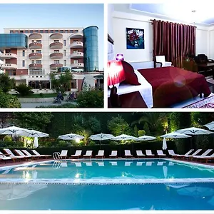 4* Hotell Orchidea